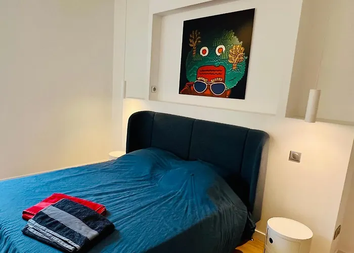 Liv Homes Apvril דירה *