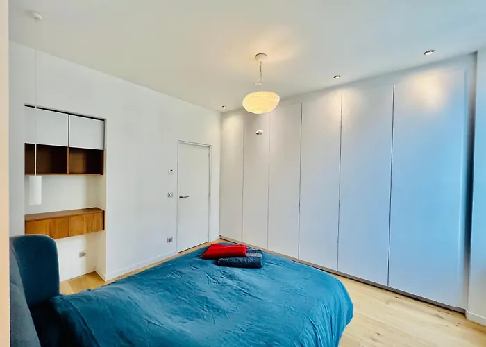 Liv Homes Apvril * גרנובל