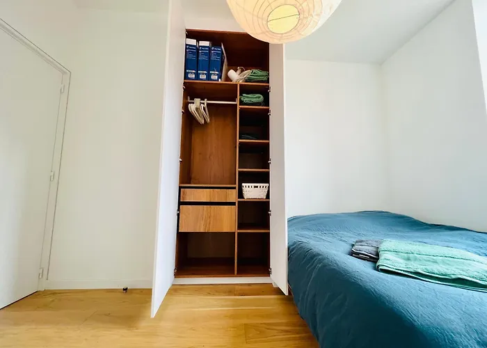 Liv Homes Apvril * גרנובל