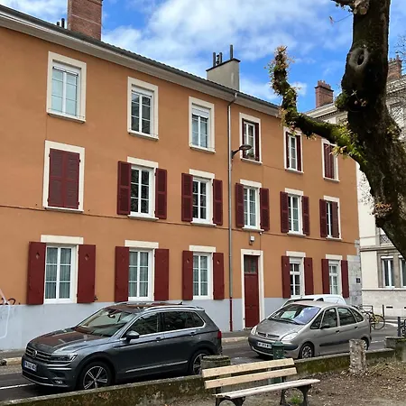 Appartement Liv Homes Apvril Grenoble