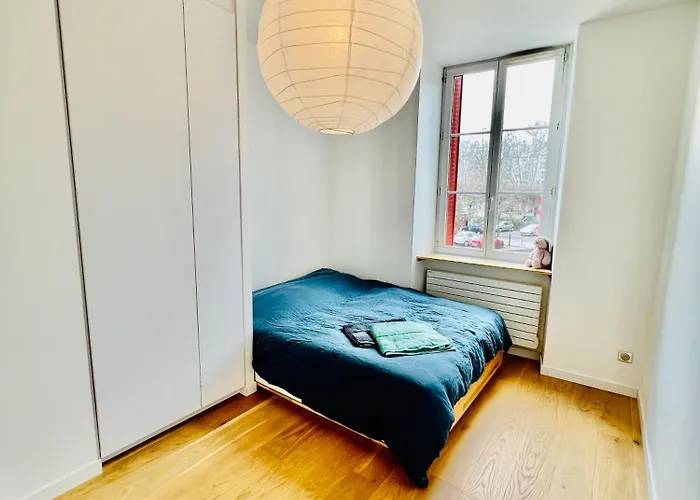 アパート Liv Homes Apvril *